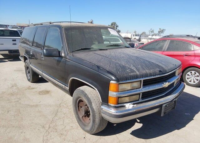 1995 CHEVROLET Suburban