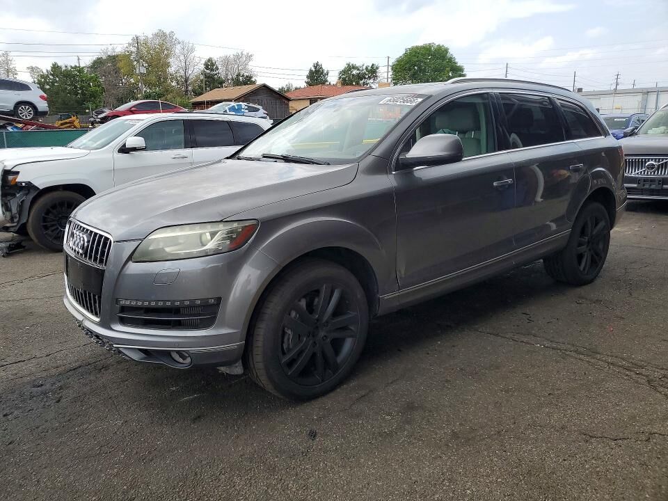 2010 AUDI Q7