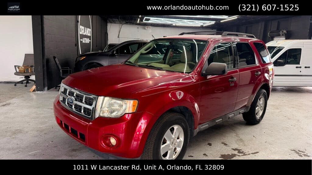 2011 FORD Escape