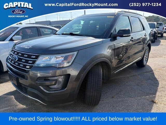2017 FORD Explorer