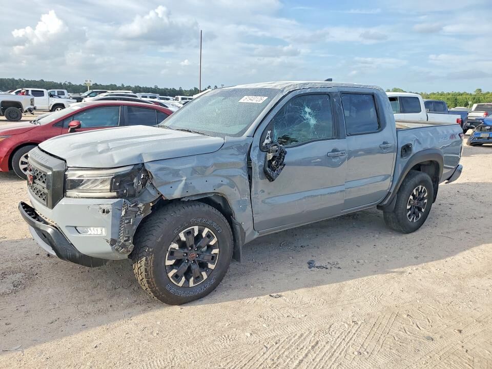 2024 NISSAN Frontier