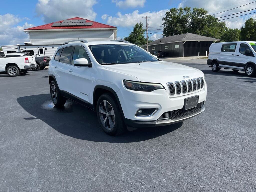 2019 JEEP Cherokee