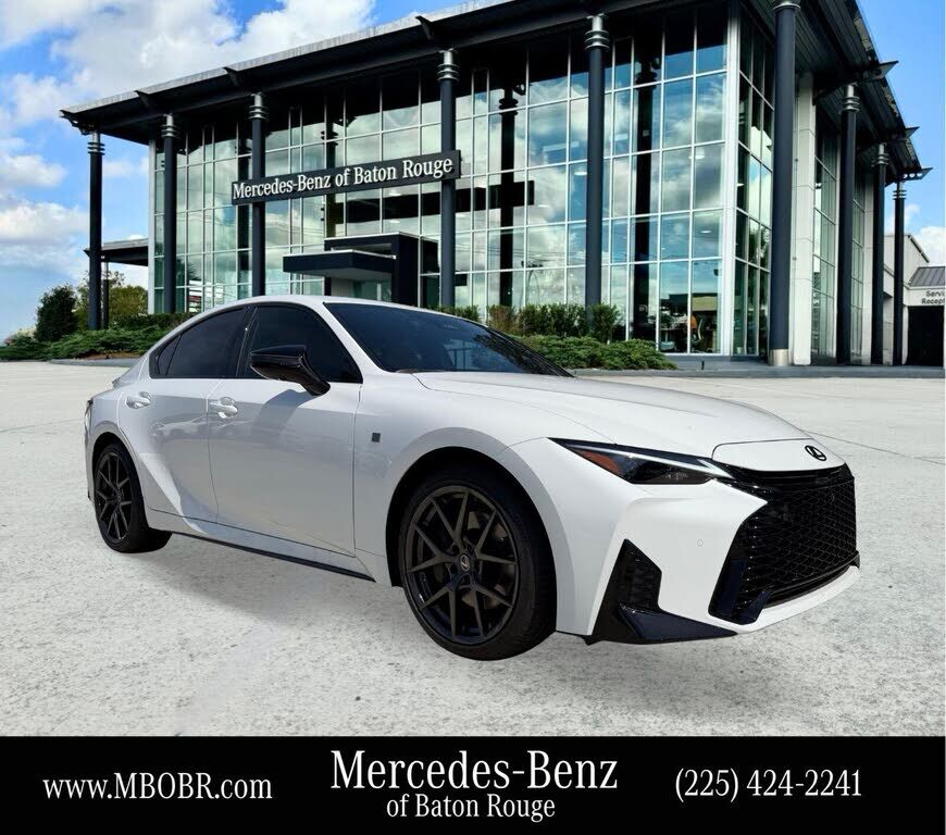 2026 LEXUS IS