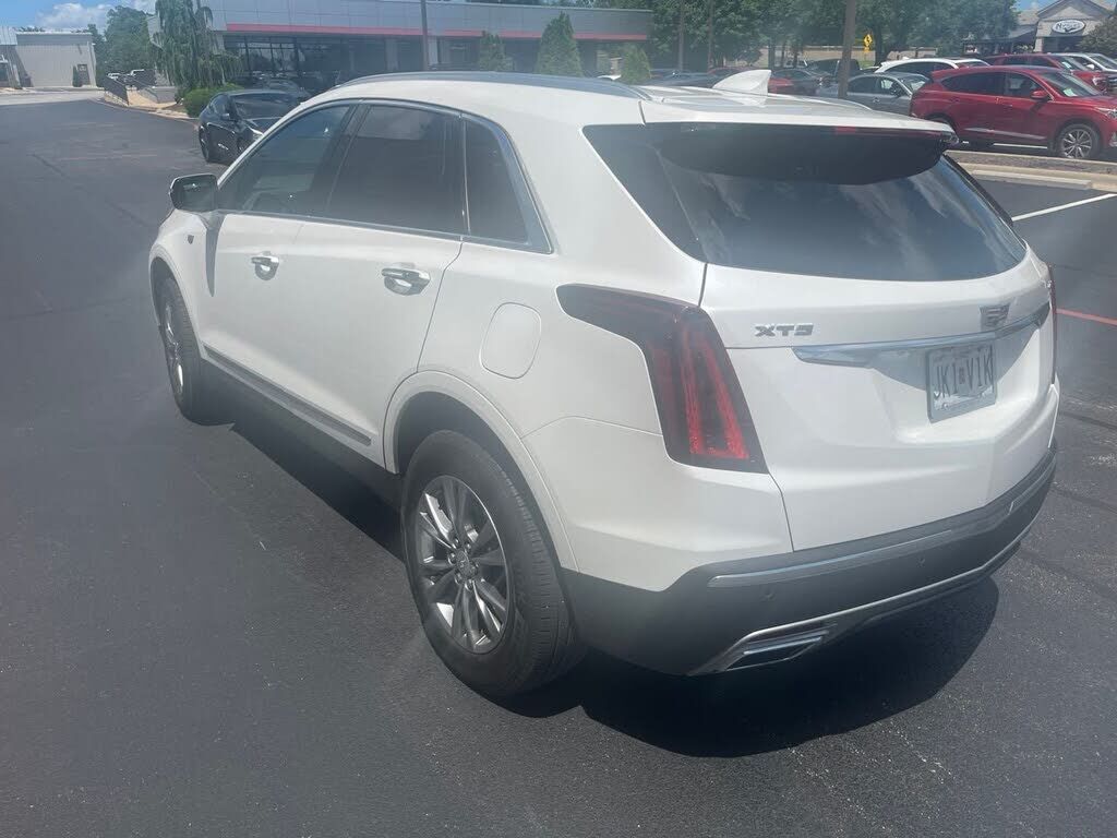2021 CADILLAC XT5