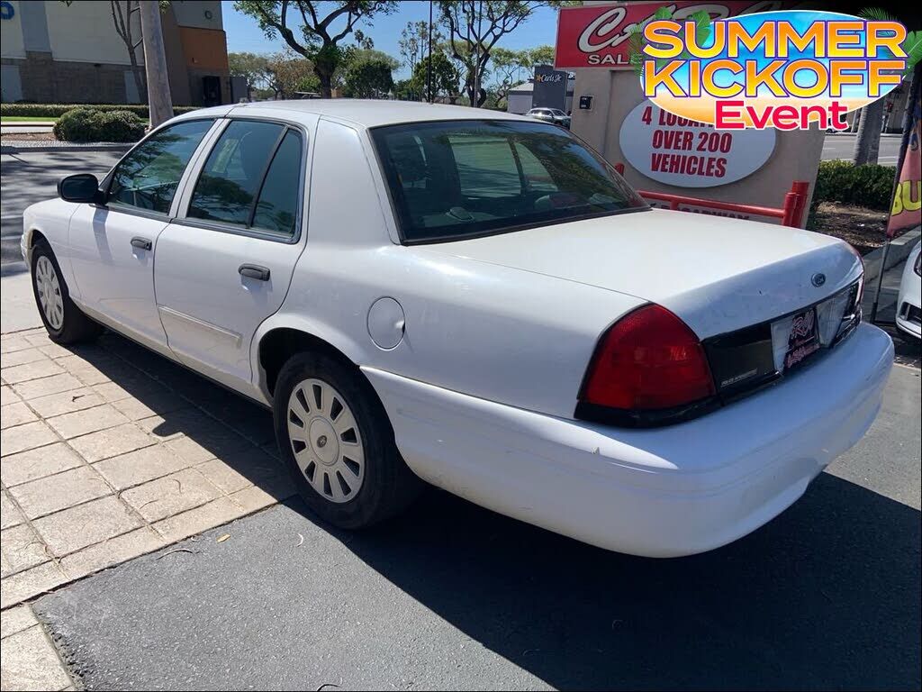 2011 FORD Crown Victoria