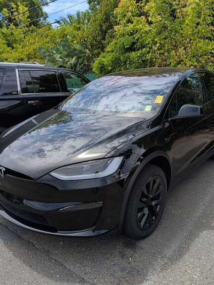 2023 TESLA Model X