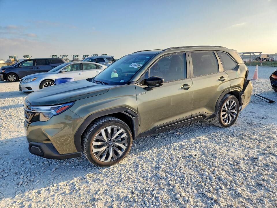 2026 SUBARU Forester
