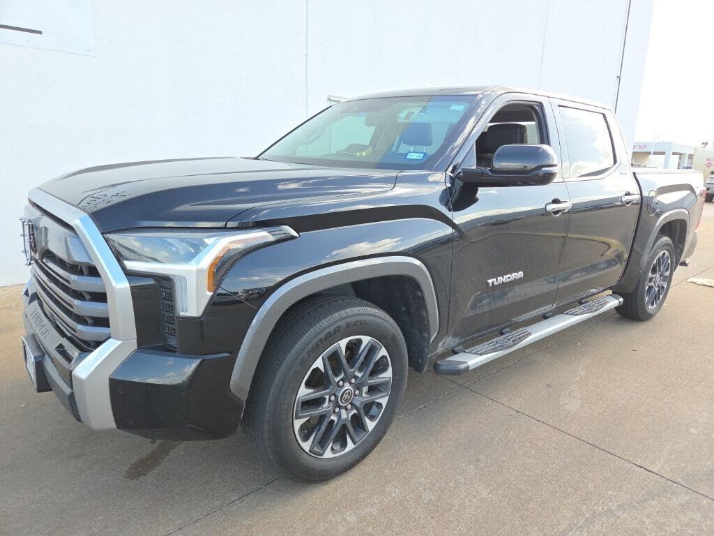 2022 TOYOTA Tundra