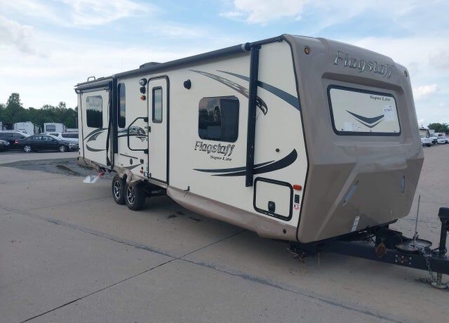 2017 FOREST RIVER Flagstaff Lite Weight Trailers