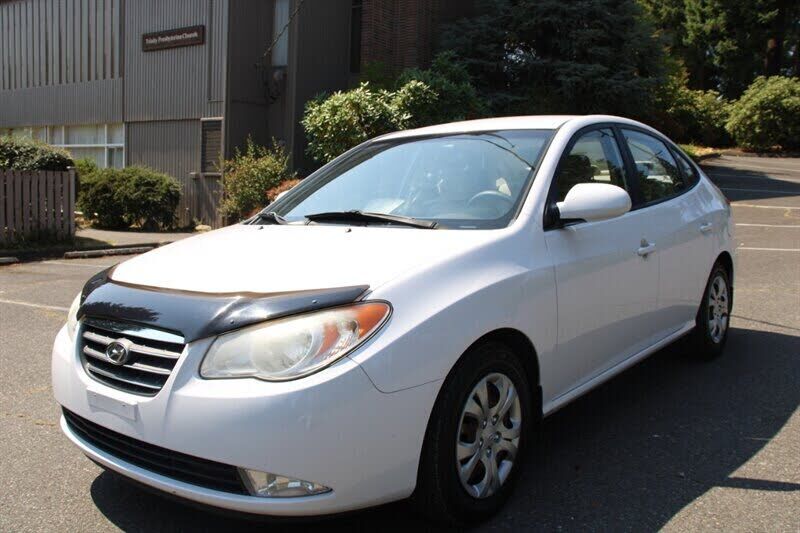 2009 HYUNDAI Elantra