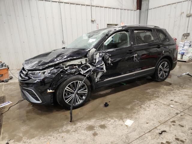 2024 VOLKSWAGEN Tiguan