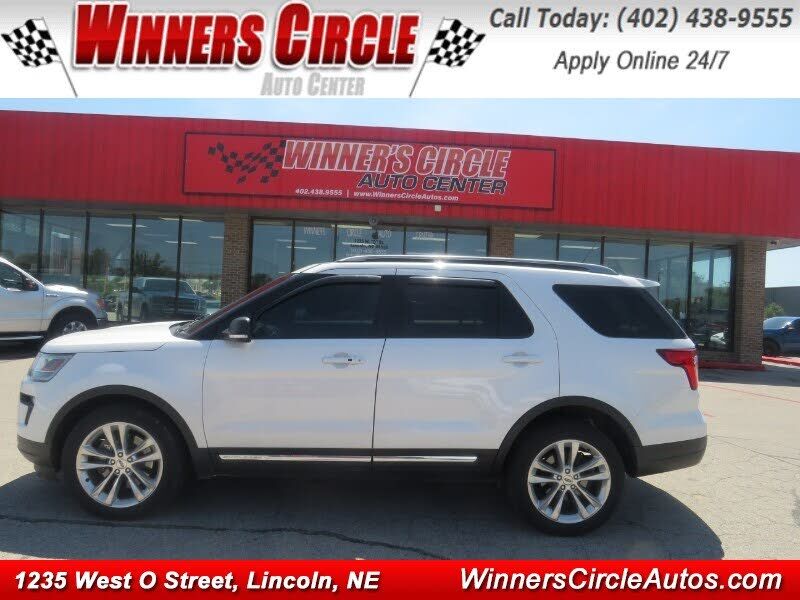 2019 FORD Explorer