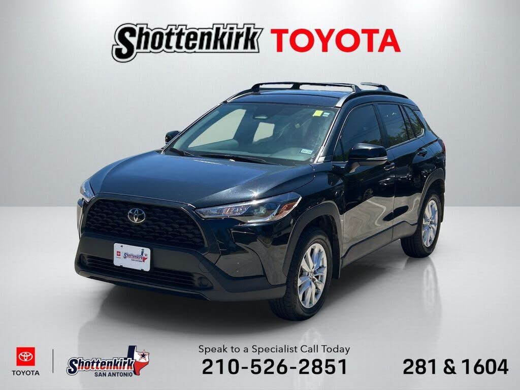 2024 TOYOTA COROLLA