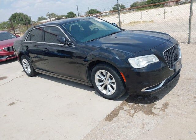 2015 CHRYSLER 300