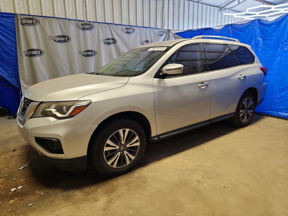 2018 NISSAN Pathfinder