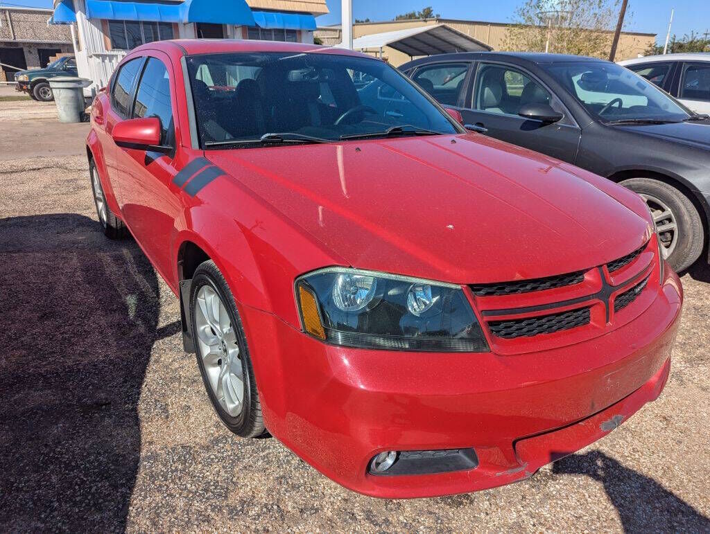 2012 DODGE Avenger