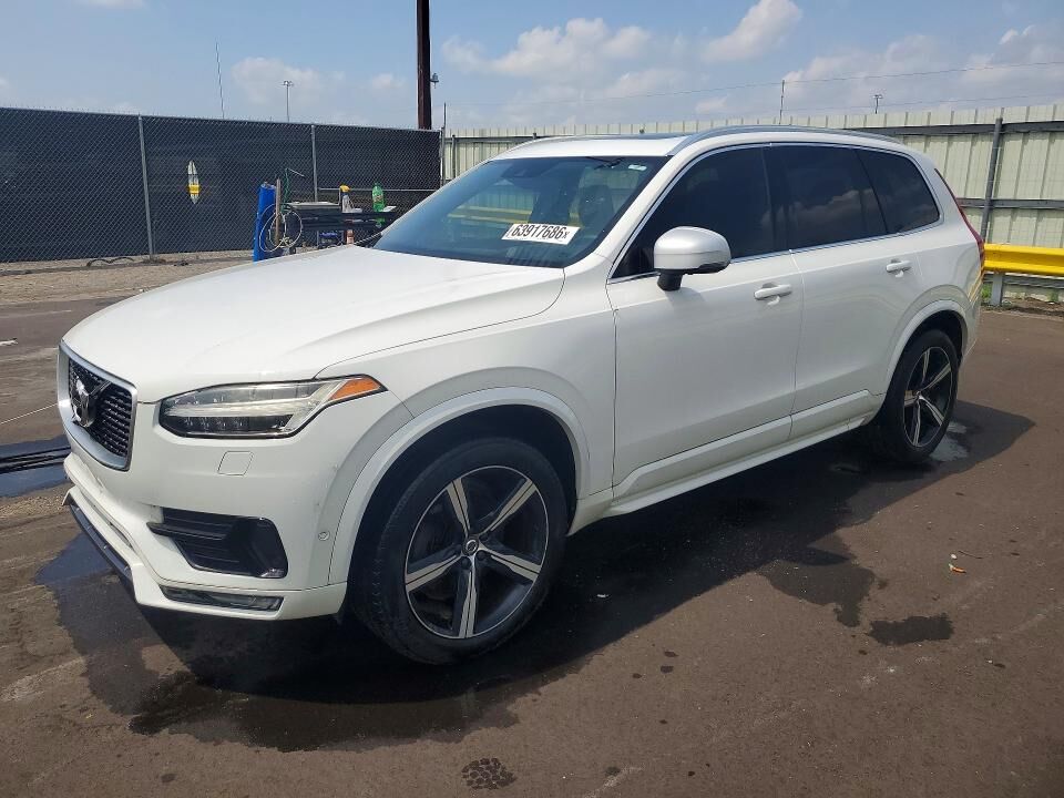 2016 VOLVO XC90