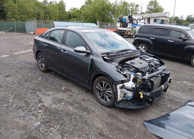 2023 KIA Forte