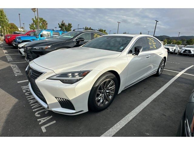 2021 LEXUS LS
