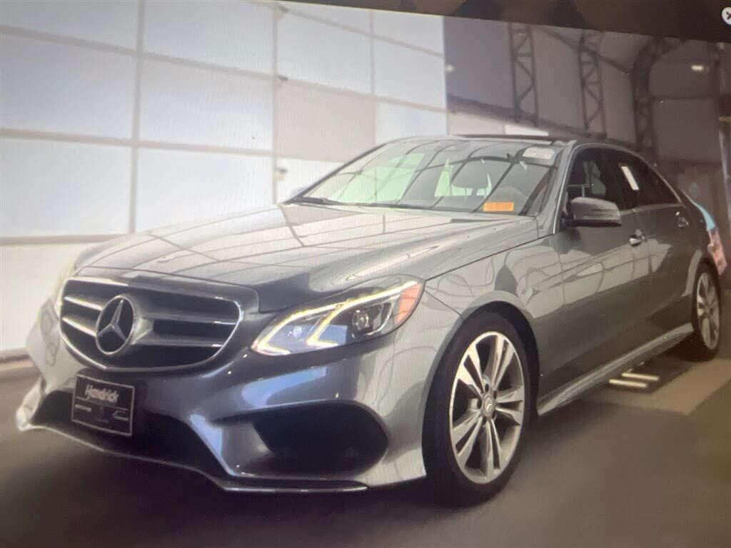 2016 MERCEDES-BENZ E-Class