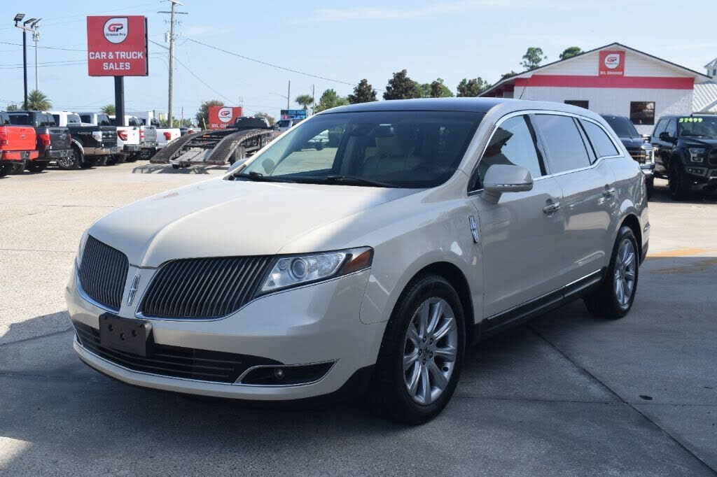 2014 LINCOLN MKT