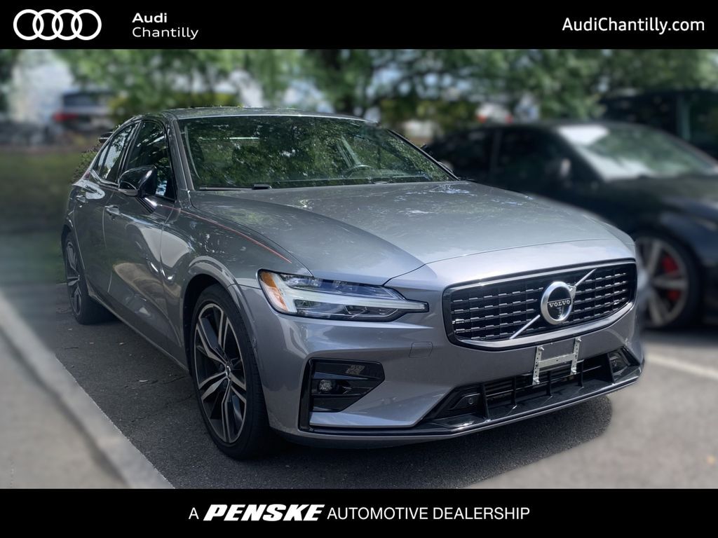 2021 VOLVO S60