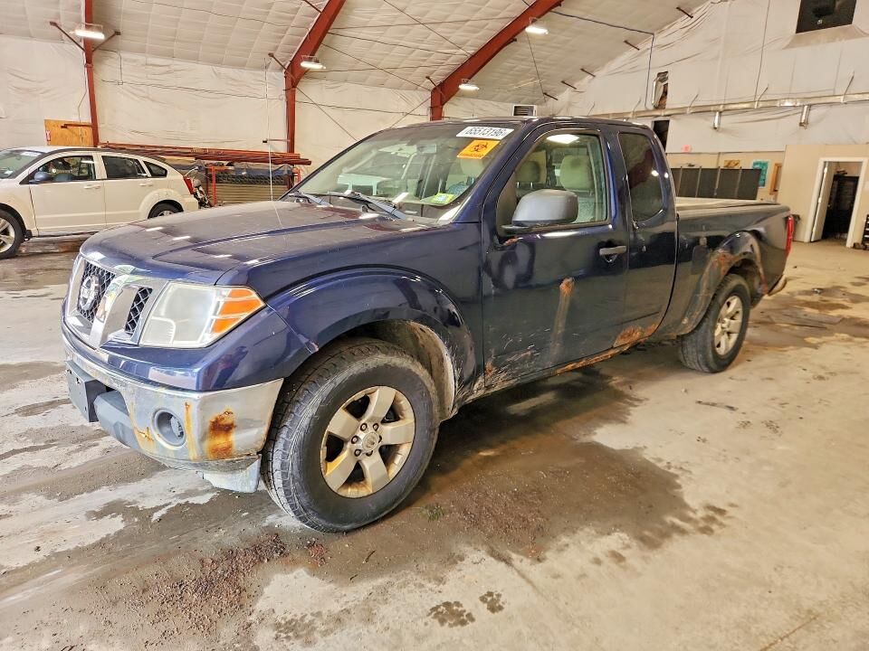 2011 NISSAN Frontier