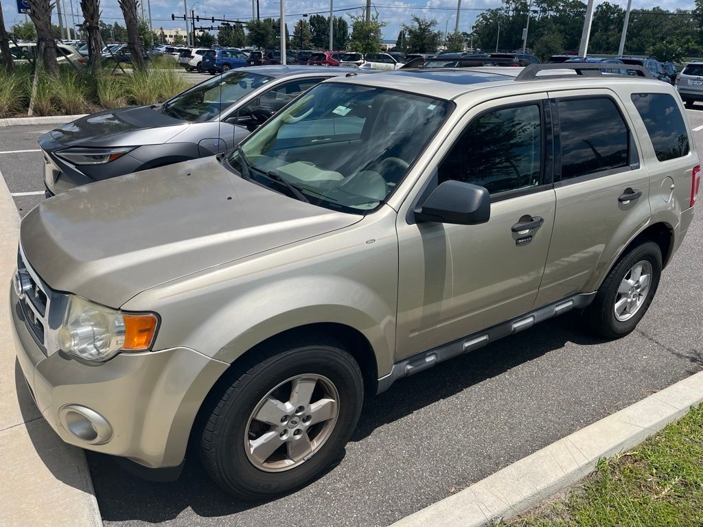 2010 FORD Escape