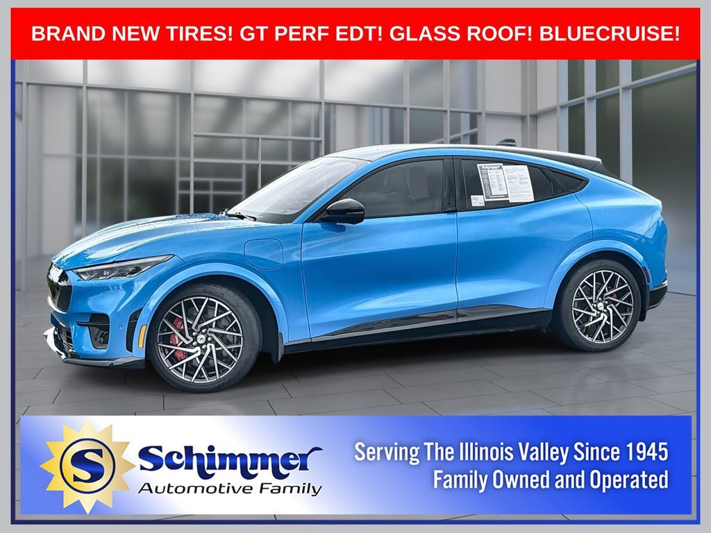 2022 FORD Mach-E