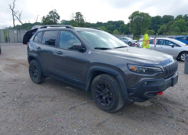 2020 JEEP Cherokee