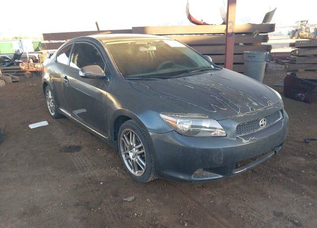 2005 TOYOTA SCION