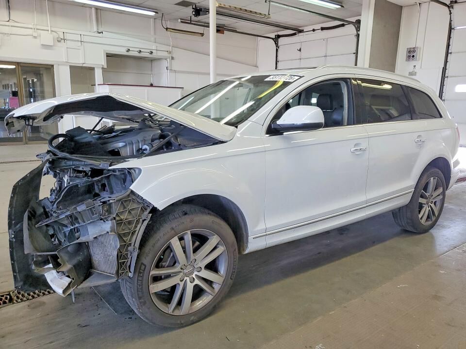 2013 AUDI Q7