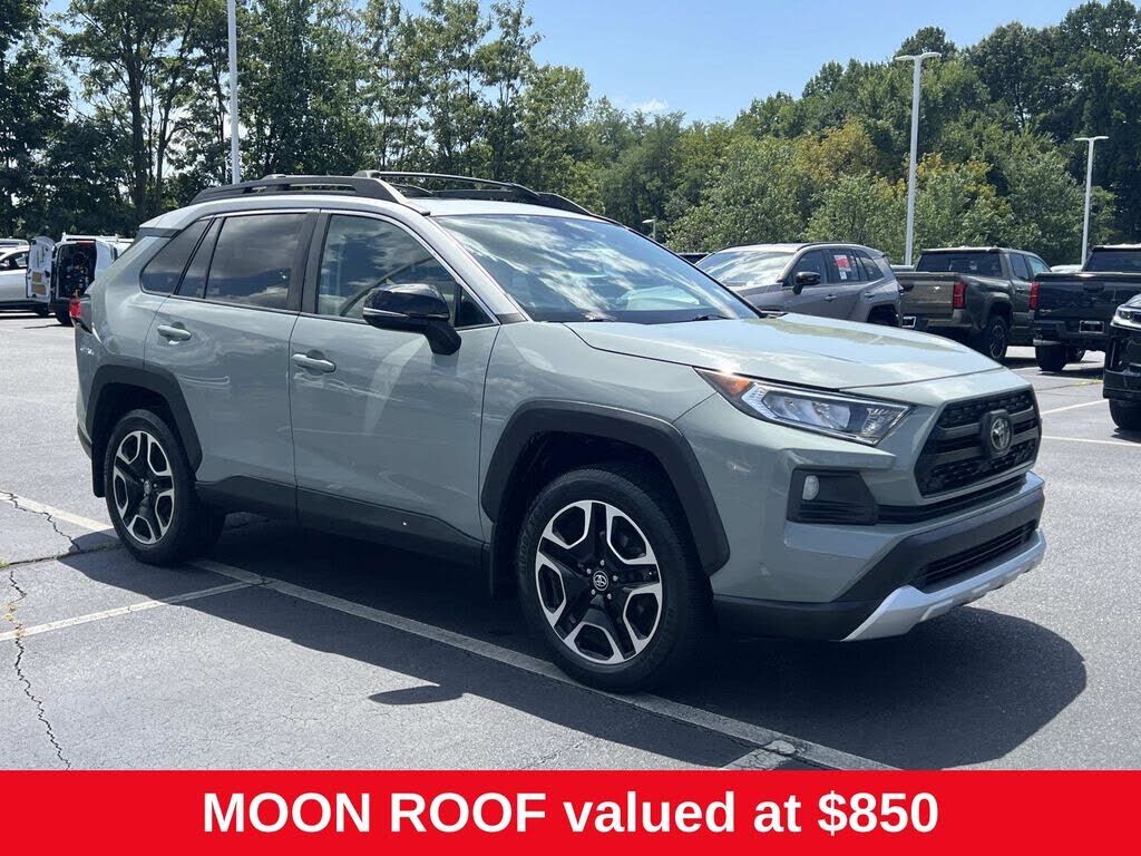 2019 TOYOTA RAV4