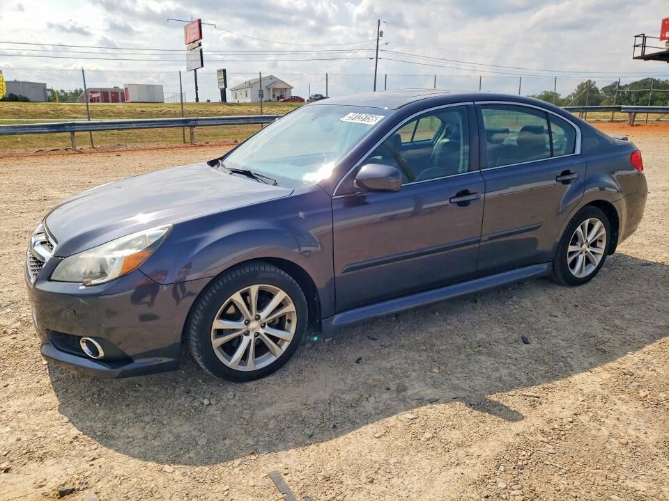 2013 SUBARU Legacy