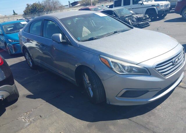 2017 HYUNDAI Sonata