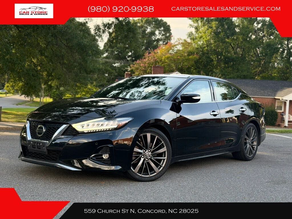 2019 NISSAN Maxima