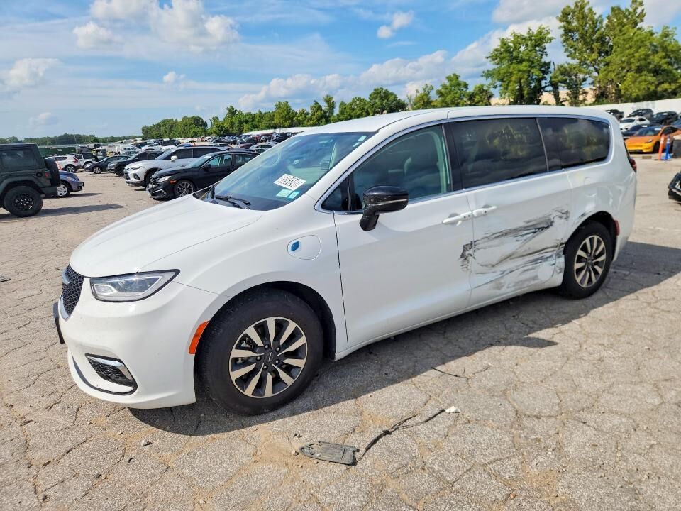 2024 CHRYSLER Pacifica