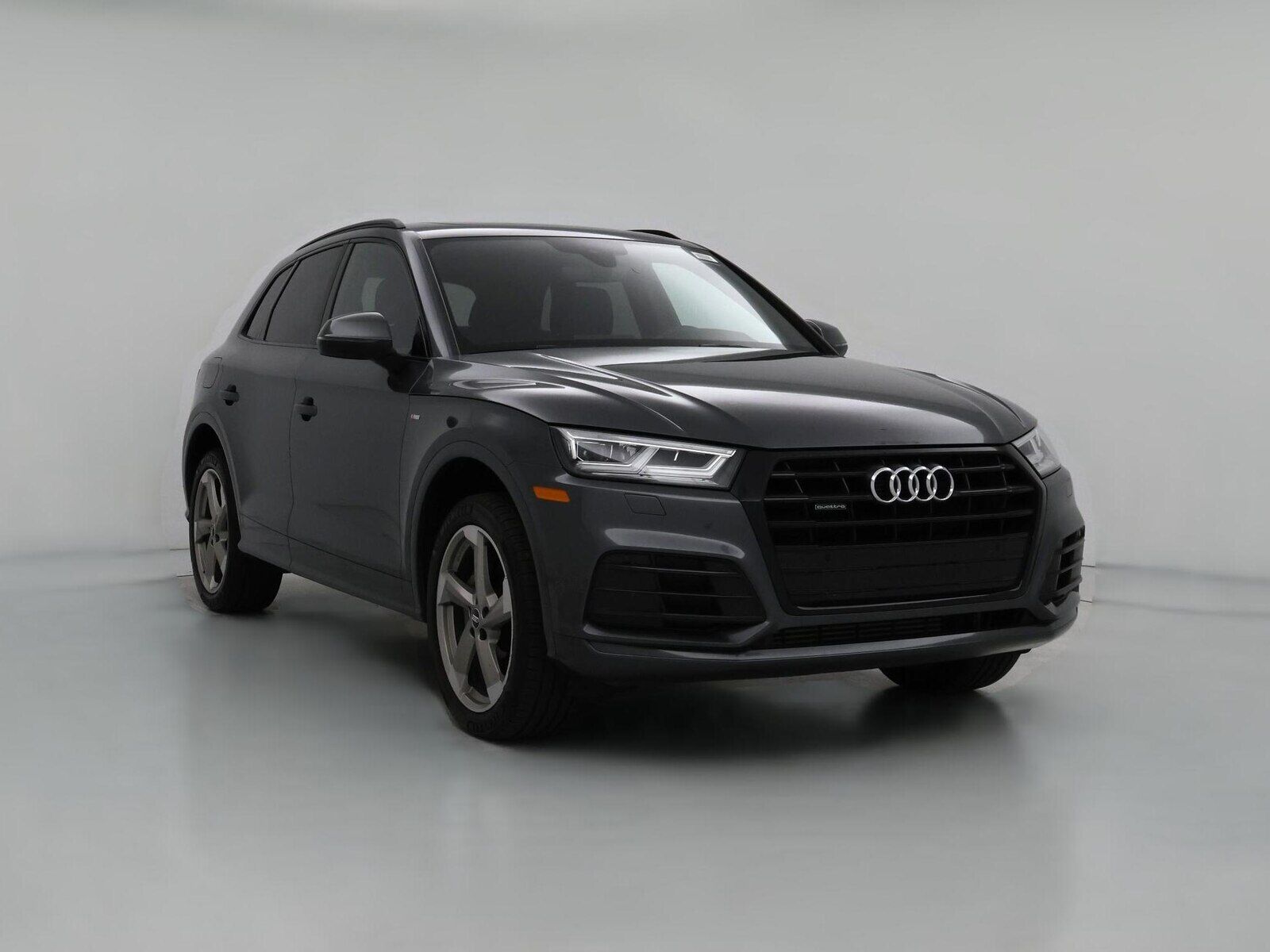 2020 AUDI Q5 e