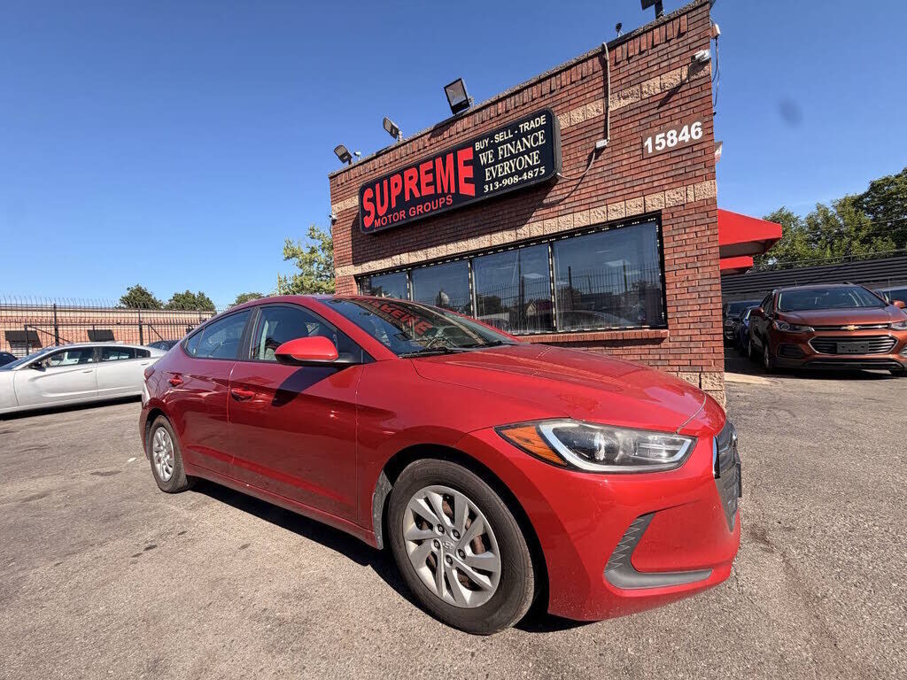 2017 HYUNDAI Elantra