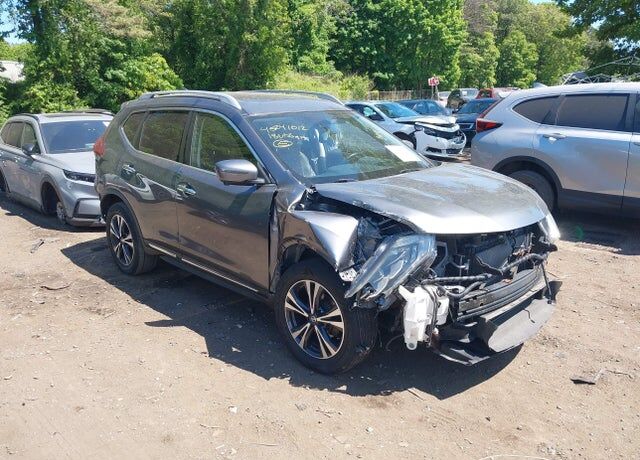 2018 NISSAN Rogue