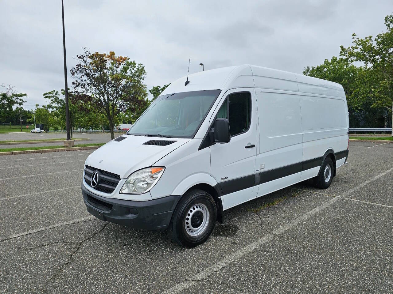 2011 MERCEDES-BENZ Sprinter