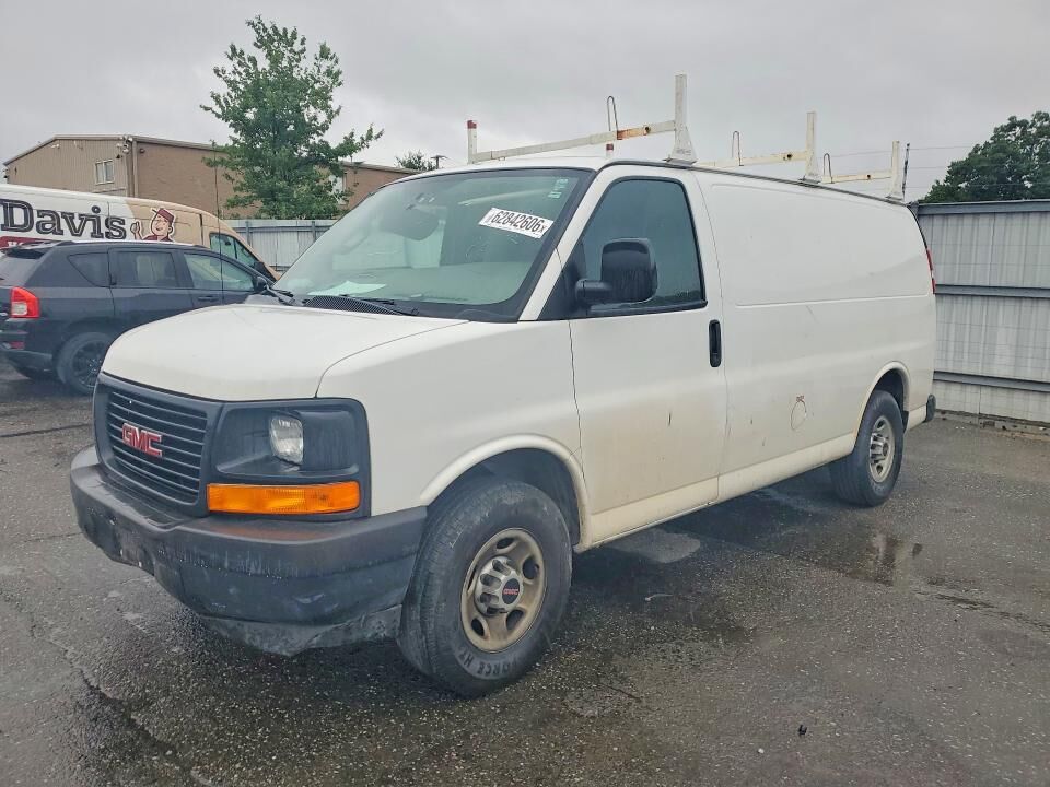 2017 GMC Savana