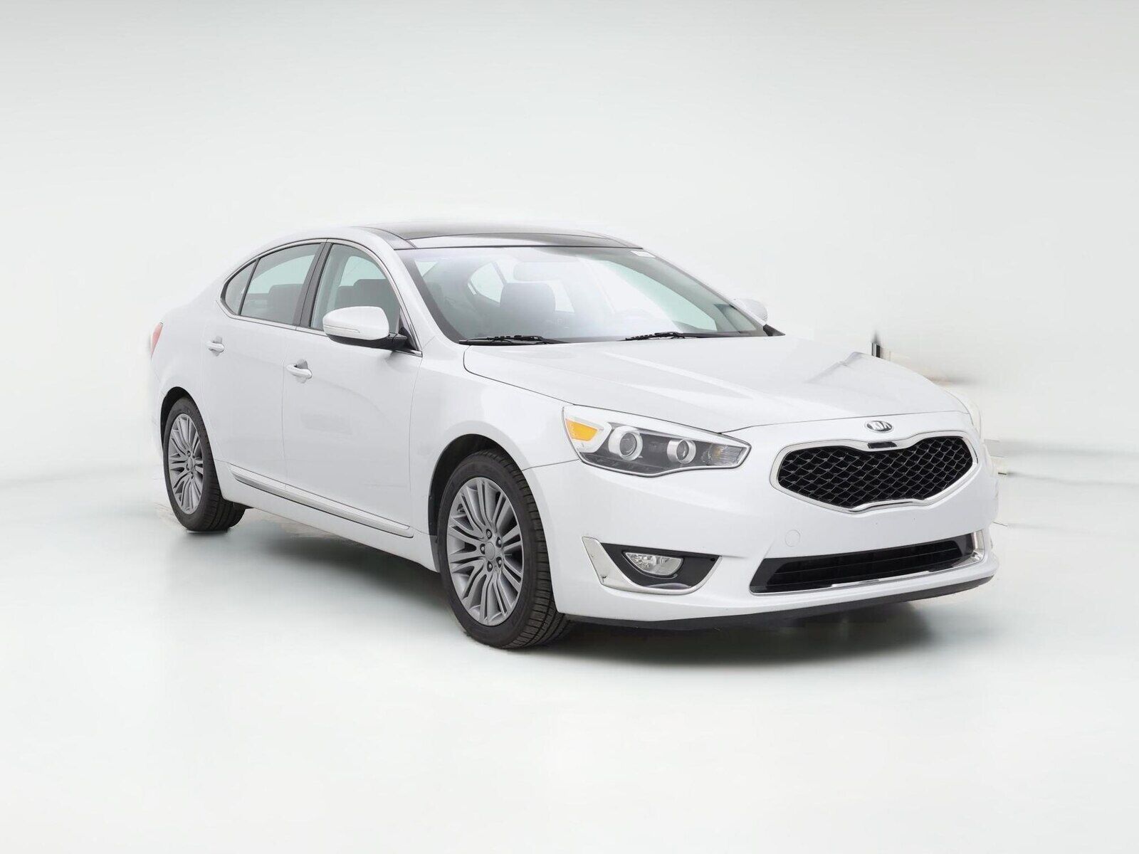 2016 KIA Cadenza