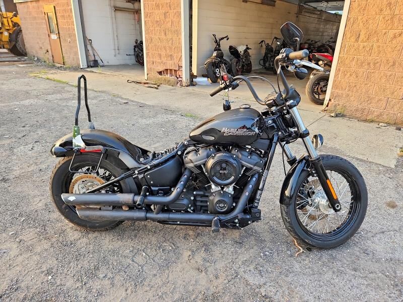 2018 HARLEY DAVIDSON FXBB / Street Bob