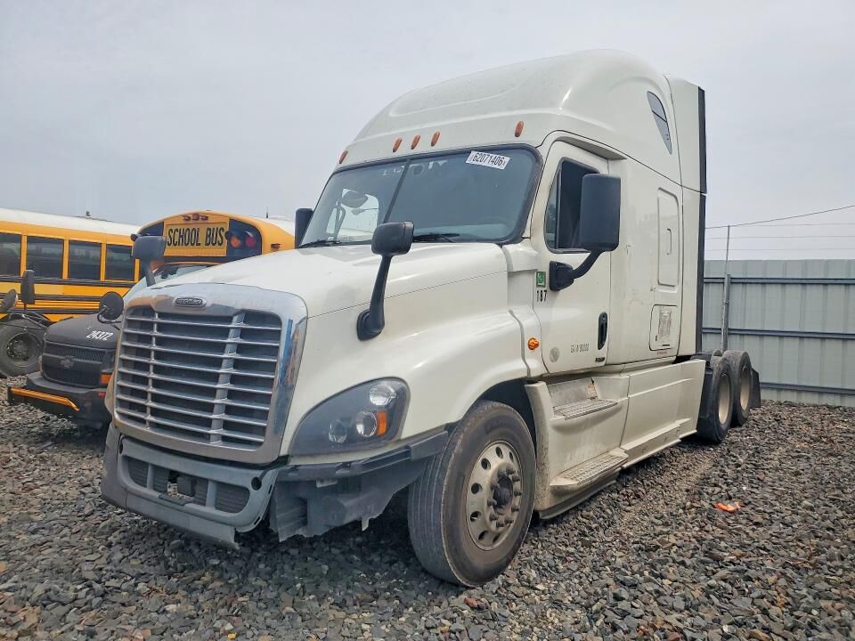 2018 FREIGHTLINER Cascadia