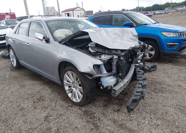 2011 CHRYSLER 300