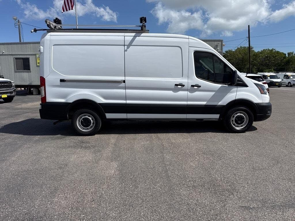 2022 FORD Transit