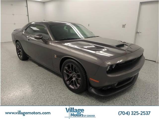 2020 DODGE Challenger