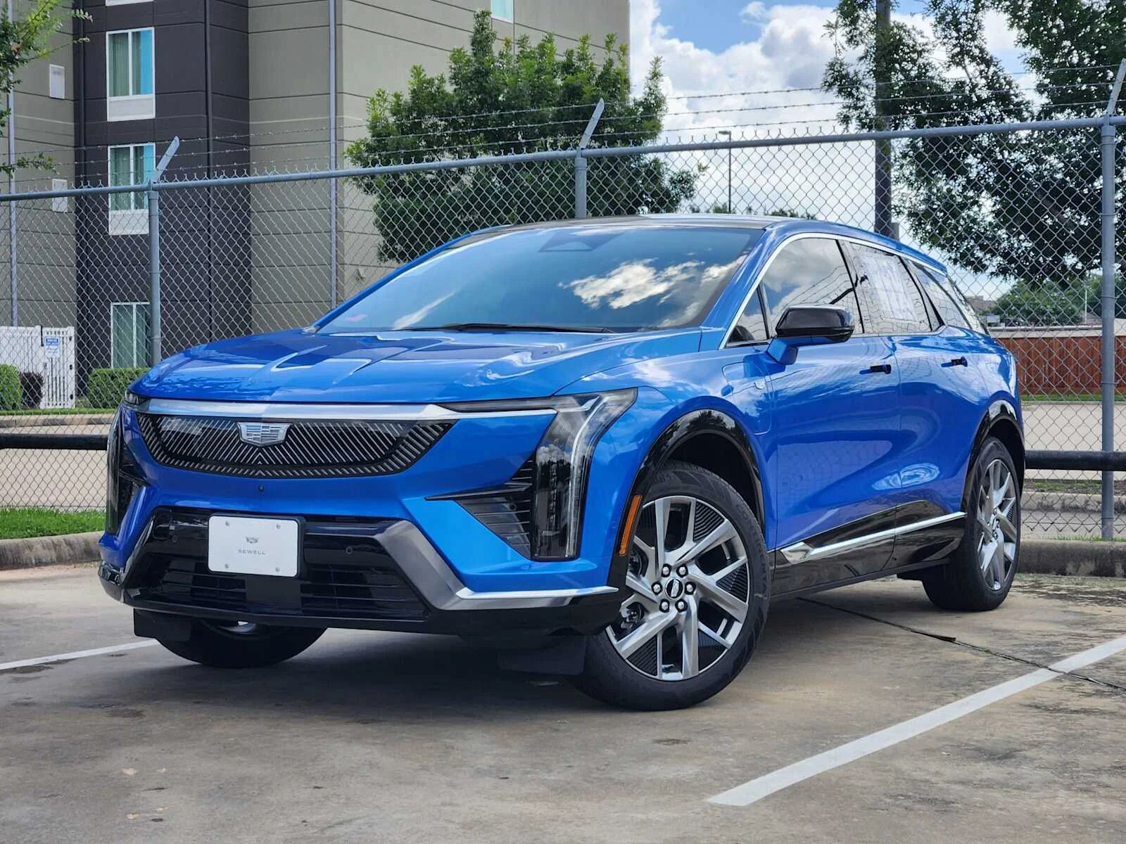 2026 CADILLAC Optiq