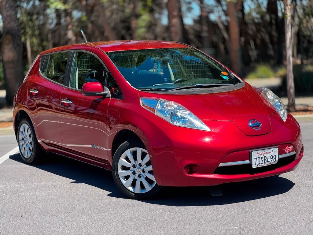 2013 NISSAN Leaf
